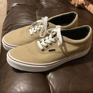 Men’s Size 10 Vans - Like New